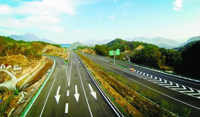 安徽高速公路骨架路网初步形成