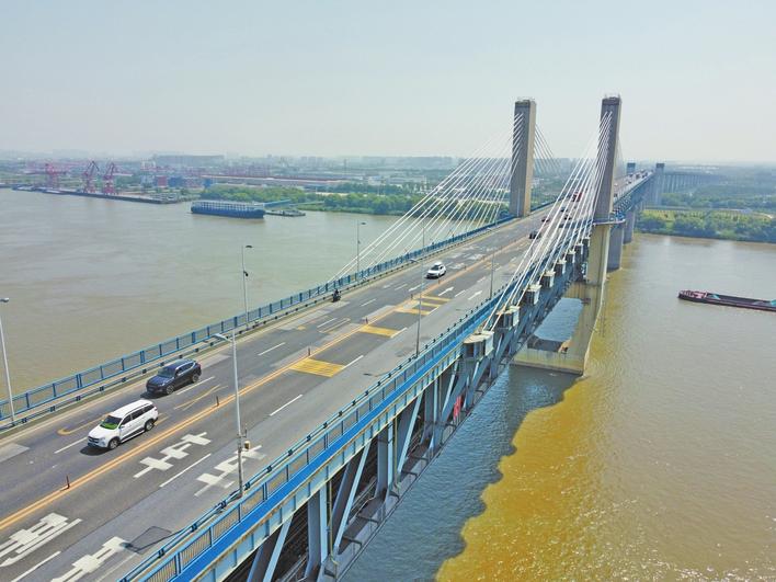 芜湖市第一座跨江通道将首次进行公路桥全线半封闭升级改造